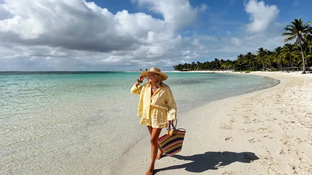 what to wear to the beach plus size petite over 50