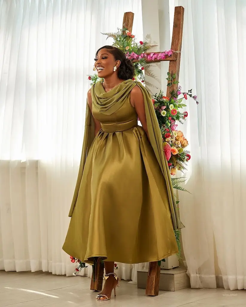 wedding guest outfits for plus size petite women over 50