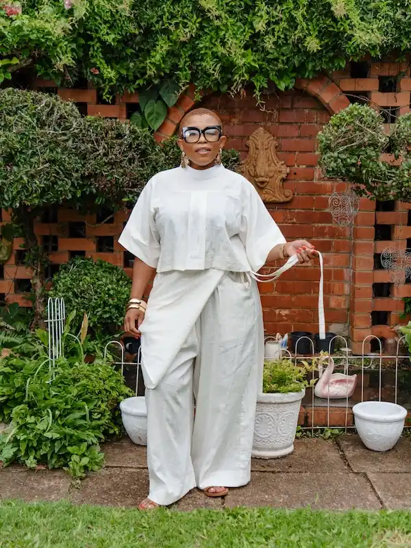 professional outfits for plus size petite women over 50